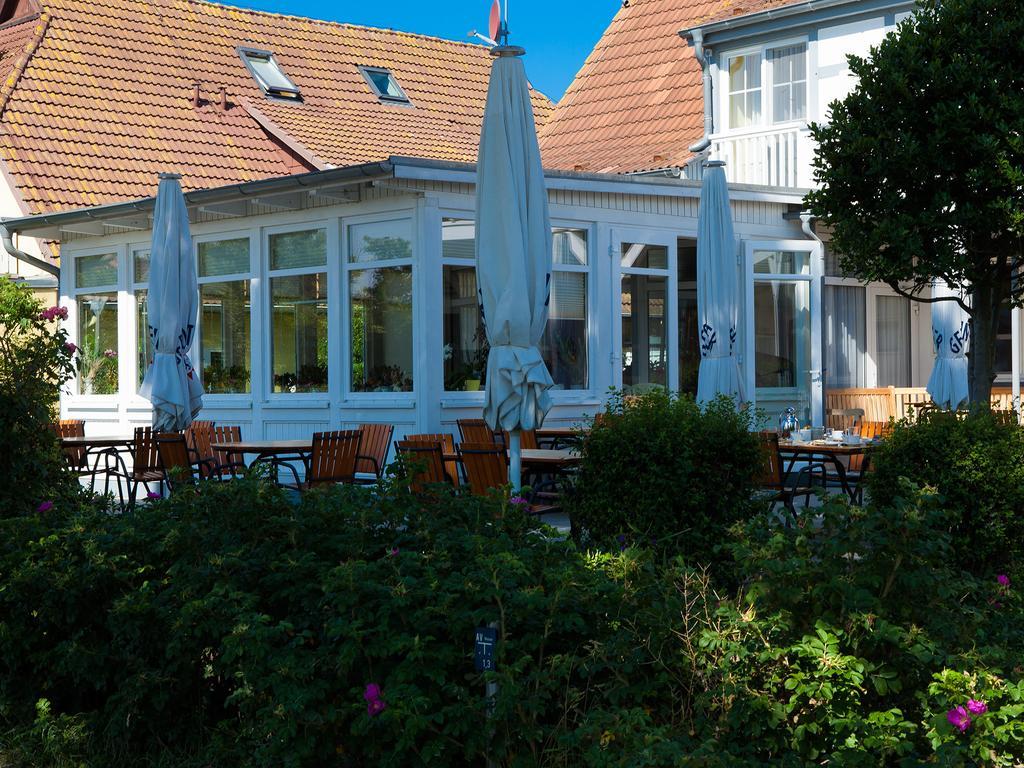 Haus Am Meer Hotel Ahrenshoop Exterior foto