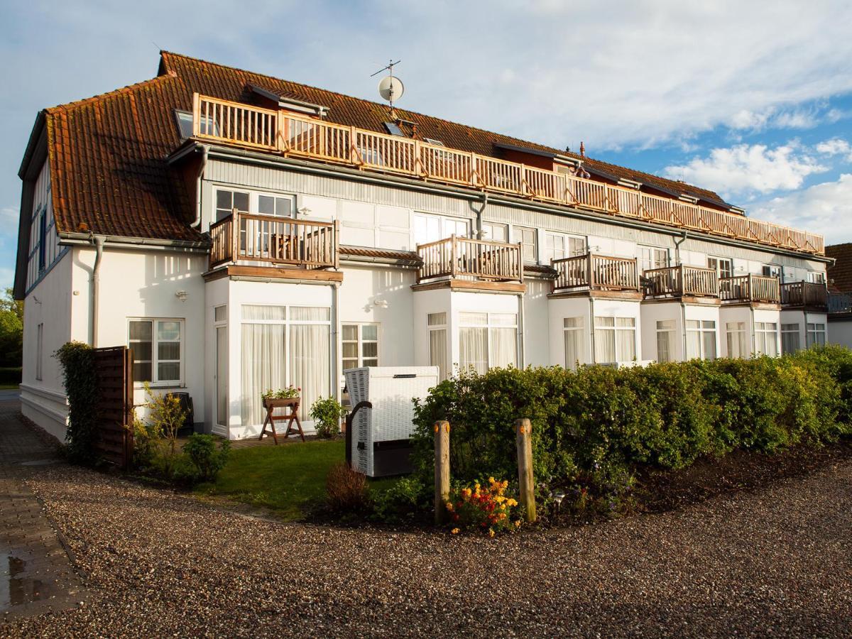 Haus Am Meer Hotel Ahrenshoop Exterior foto